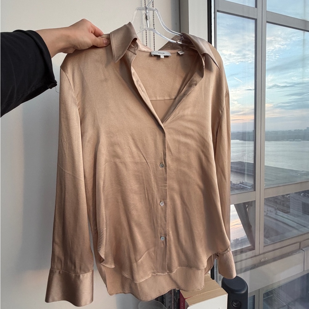 Vince Peach-Taupe Silk satin Button-Up Blouse